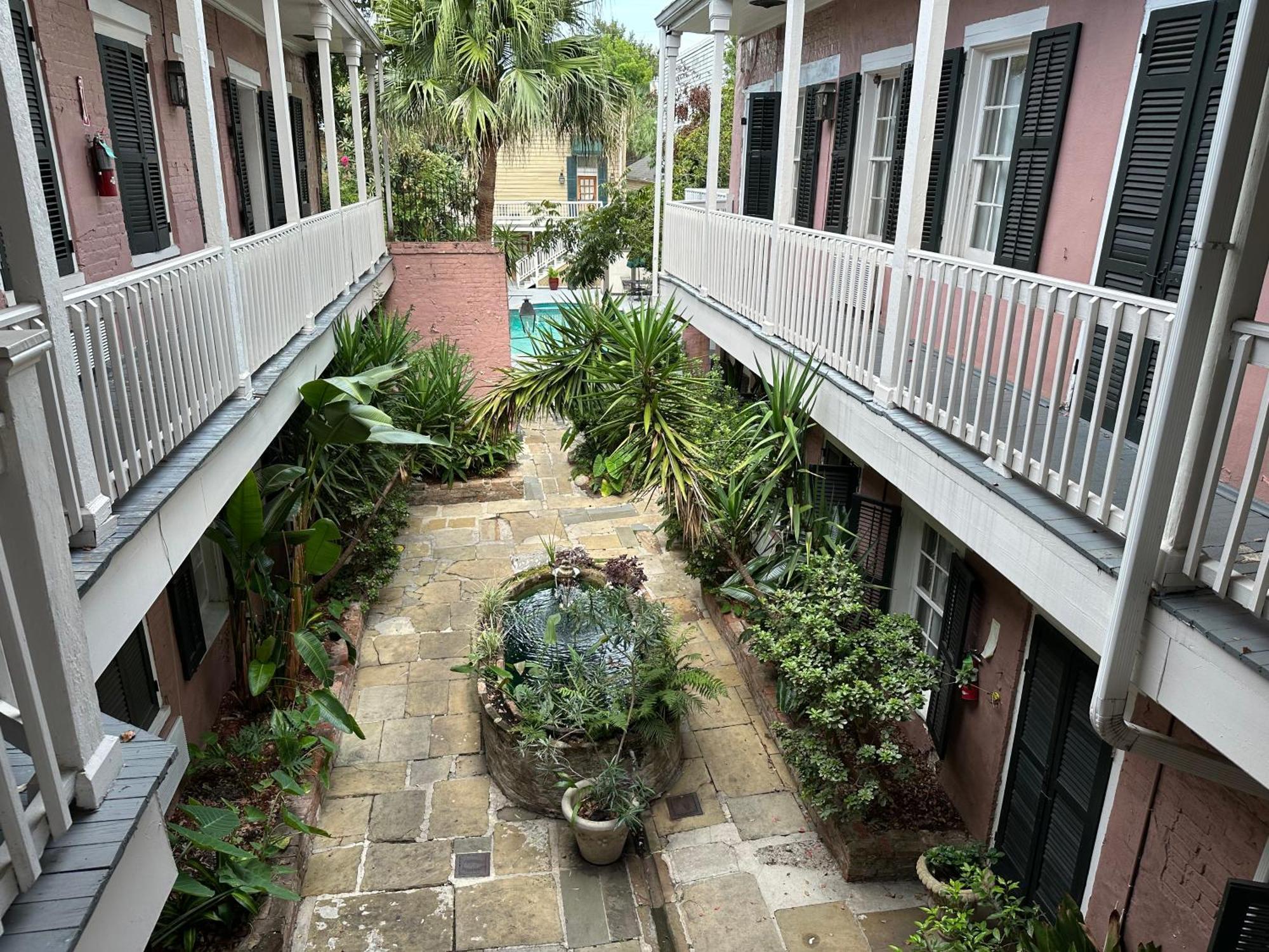 Lamothe House Hotel A French Quarter Guest Houses Property Nova Orleães Exterior foto