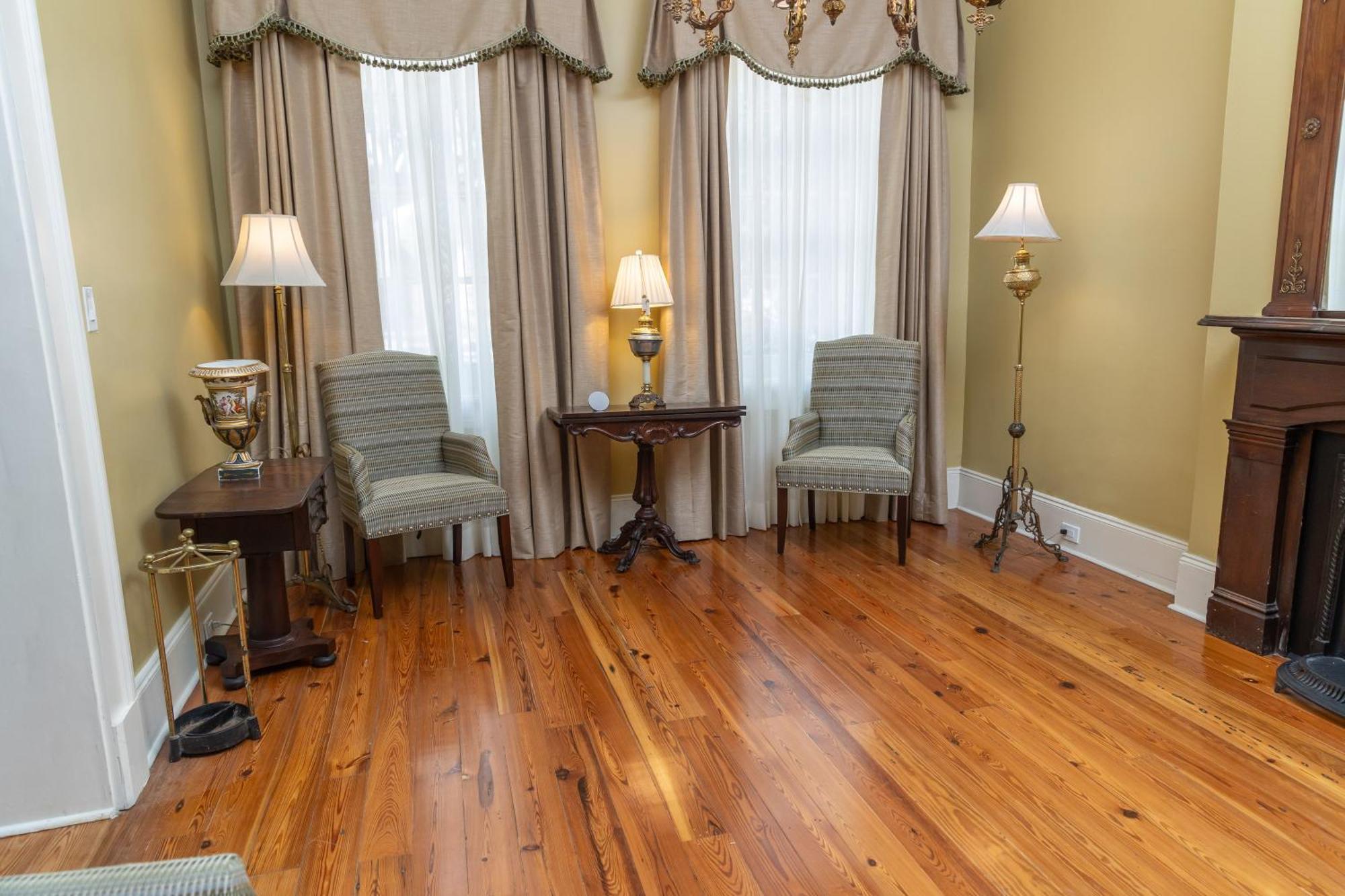 Lamothe House Hotel A French Quarter Guest Houses Property Nova Orleães Exterior foto