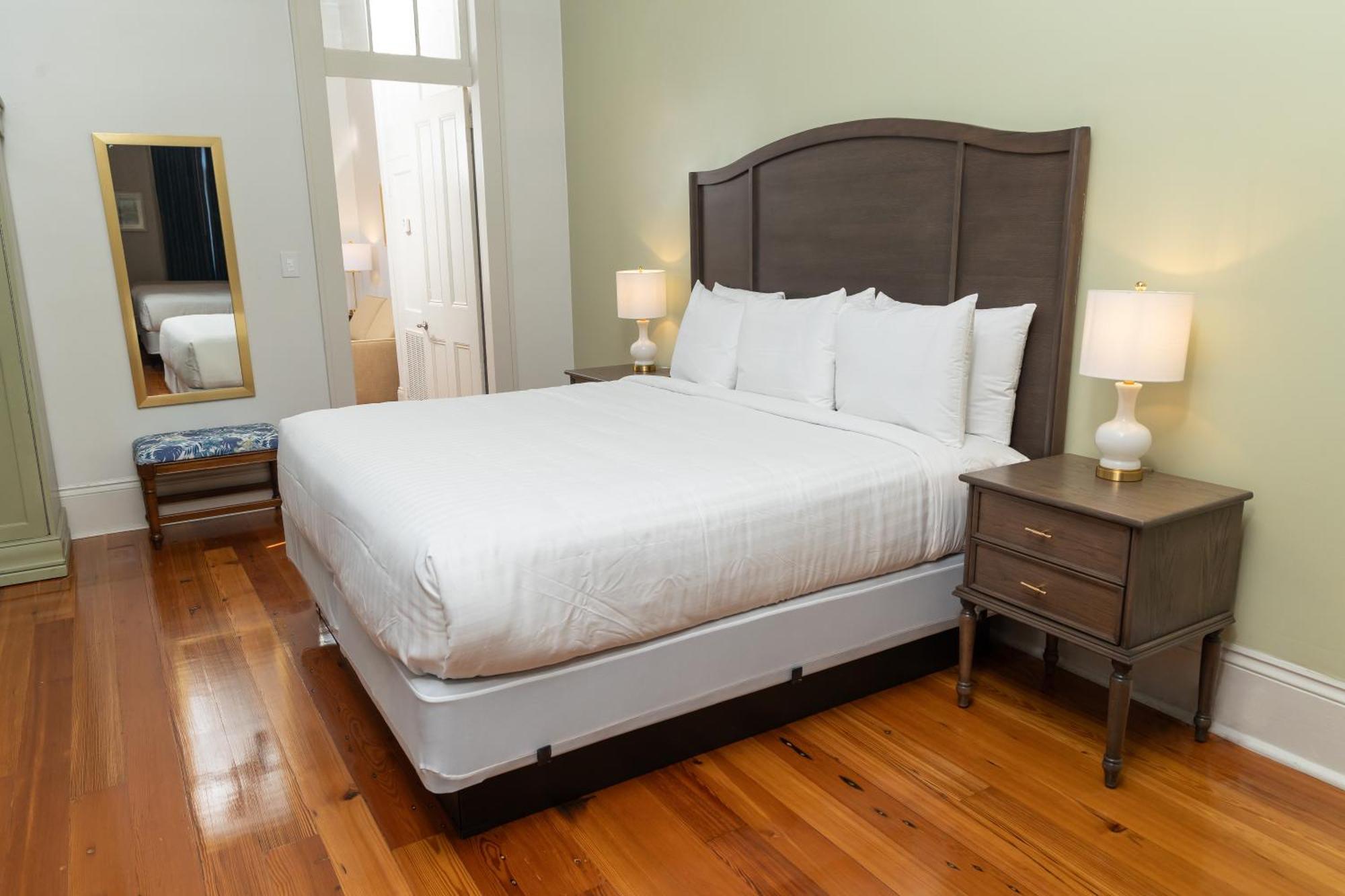 Lamothe House Hotel A French Quarter Guest Houses Property Nova Orleães Exterior foto