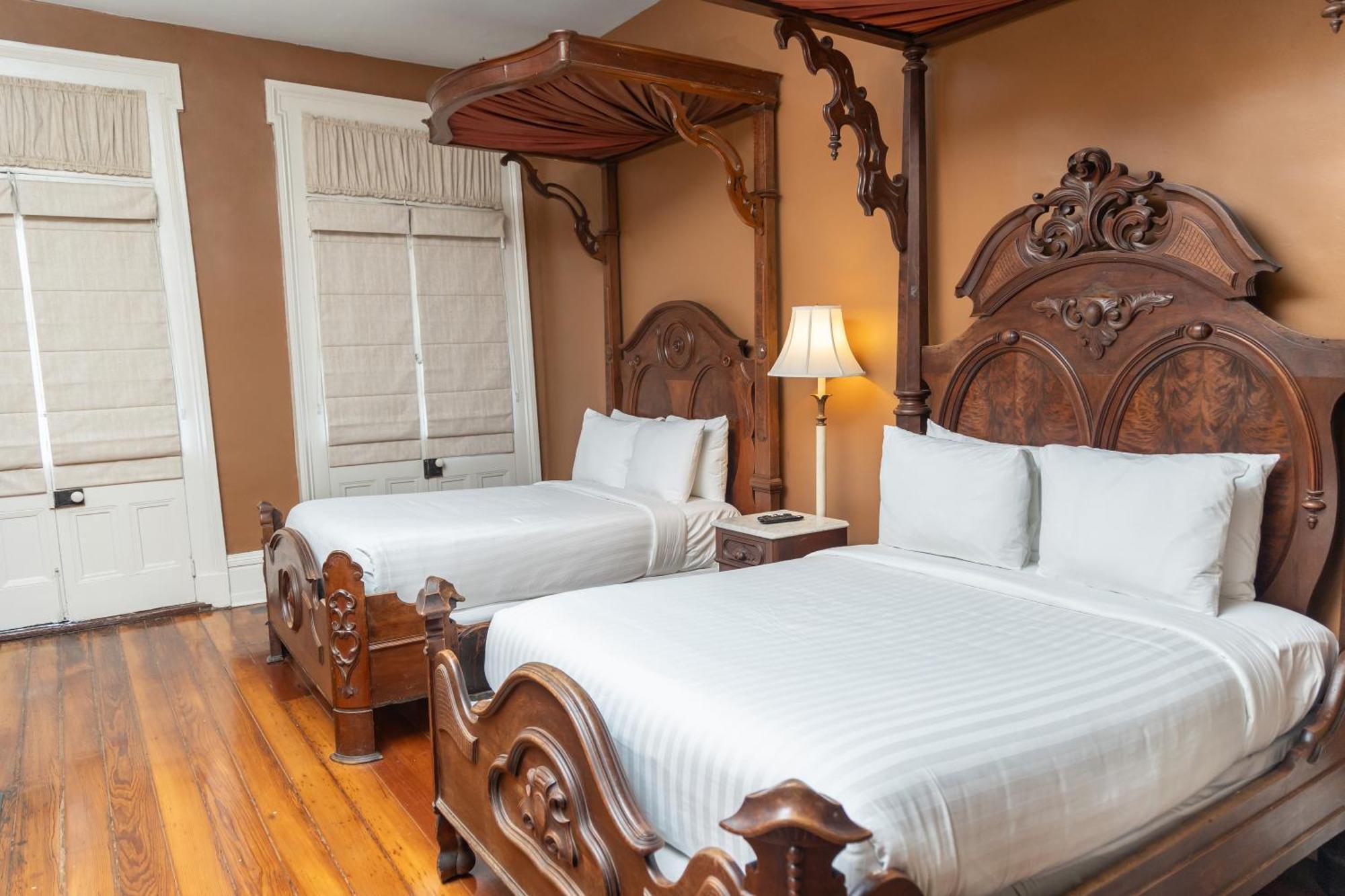 Lamothe House Hotel A French Quarter Guest Houses Property Nova Orleães Exterior foto