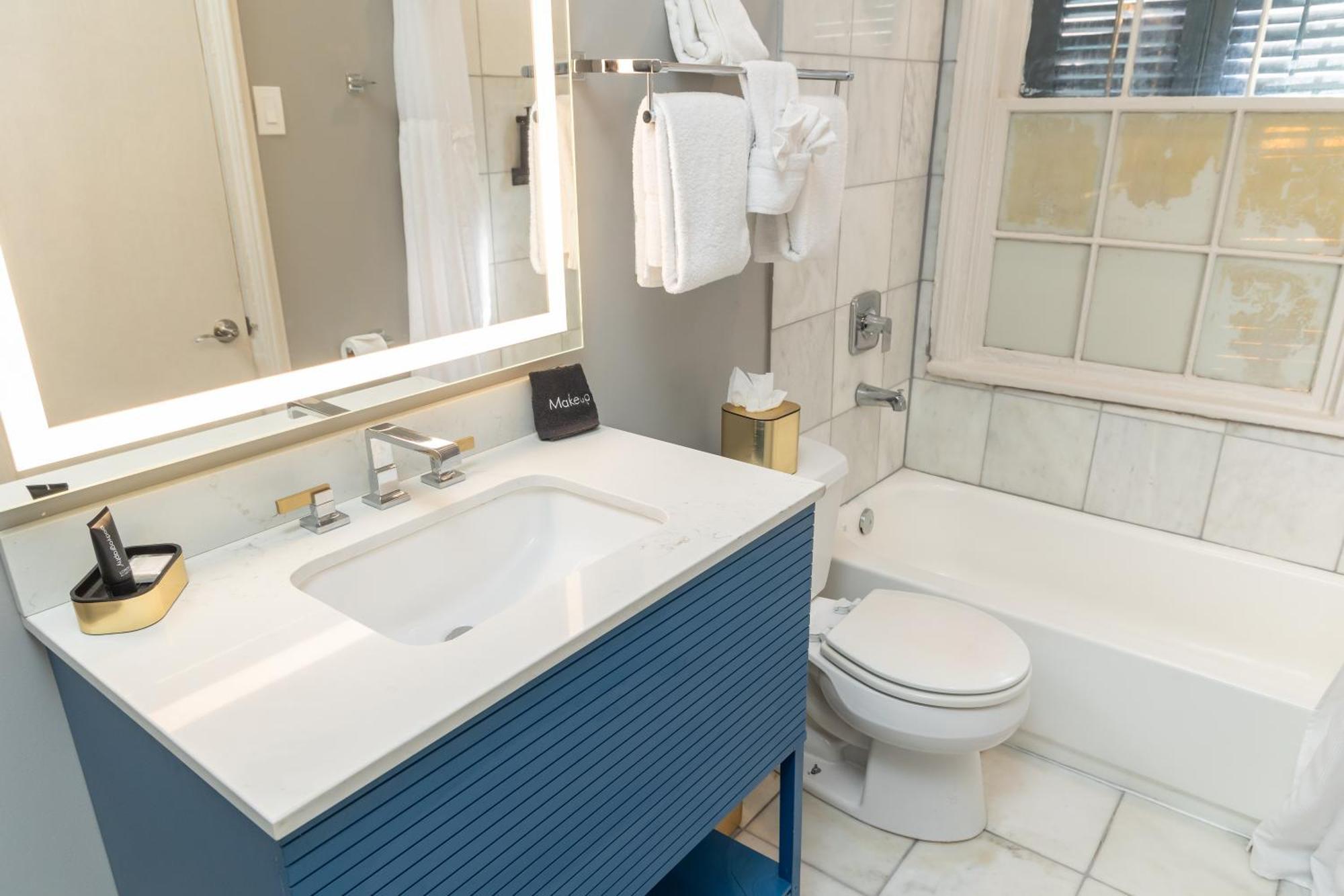 Lamothe House Hotel A French Quarter Guest Houses Property Nova Orleães Exterior foto