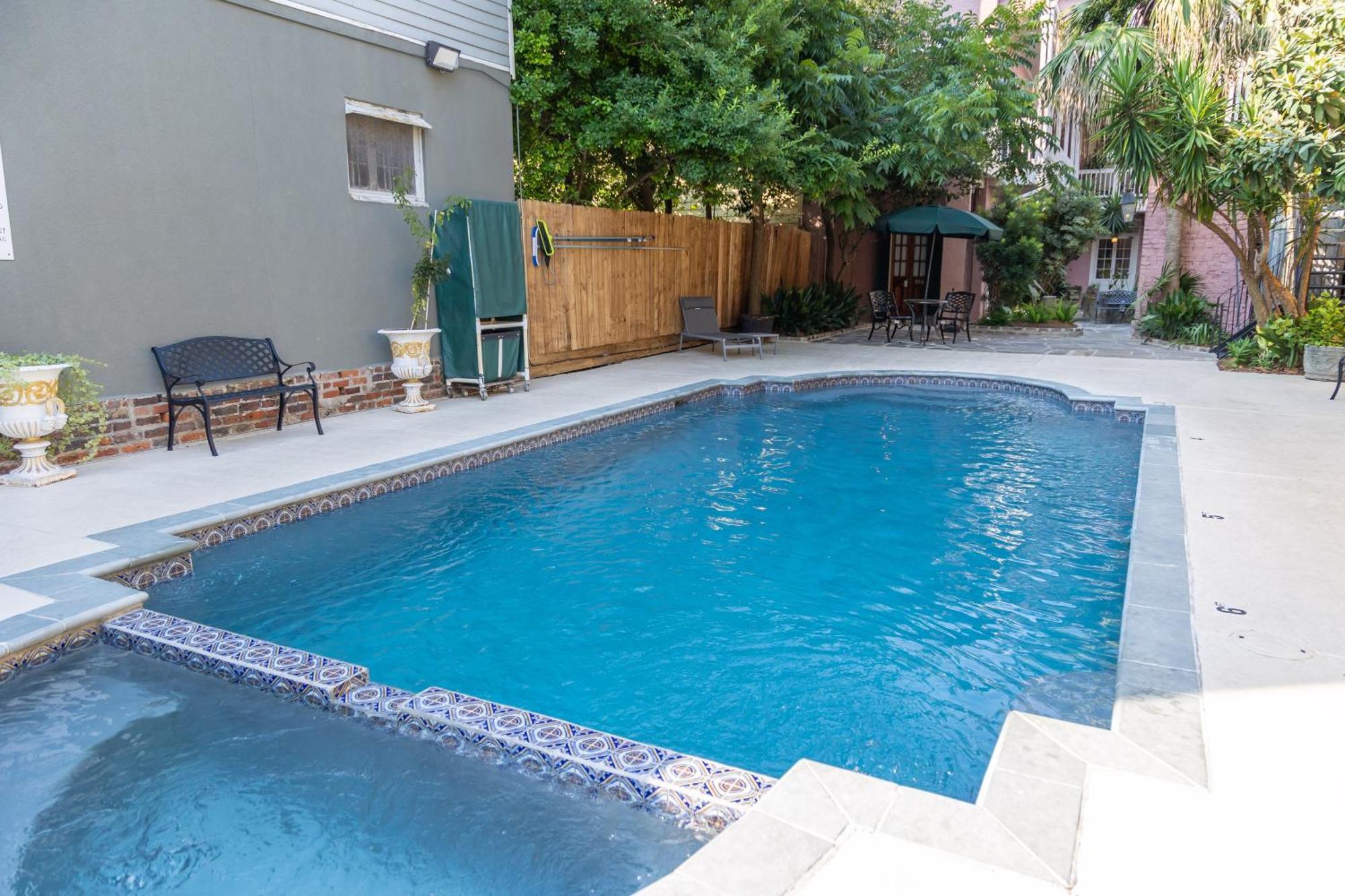 Lamothe House Hotel A French Quarter Guest Houses Property Nova Orleães Exterior foto